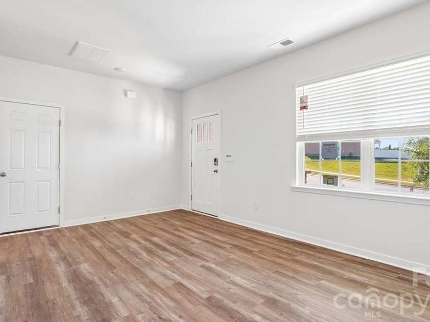 552 Dazzle Loop, Newton, NC 28658.  MLS# CAR4334725, YatesRealty ID 2377. 