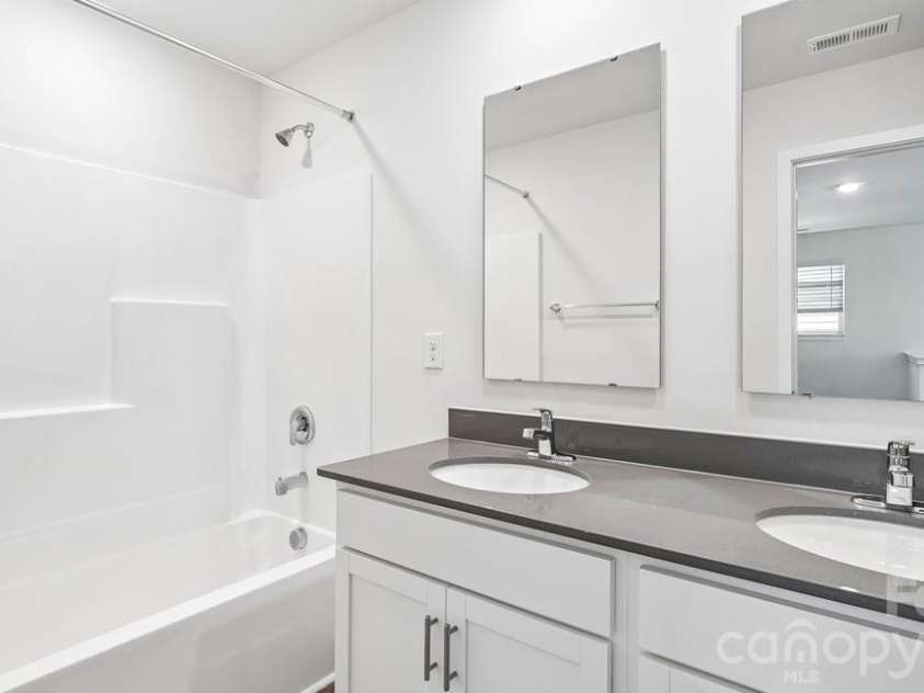 552 Dazzle Loop, Newton, NC 28658.  MLS# CAR4334725, YatesRealty ID 2377. 