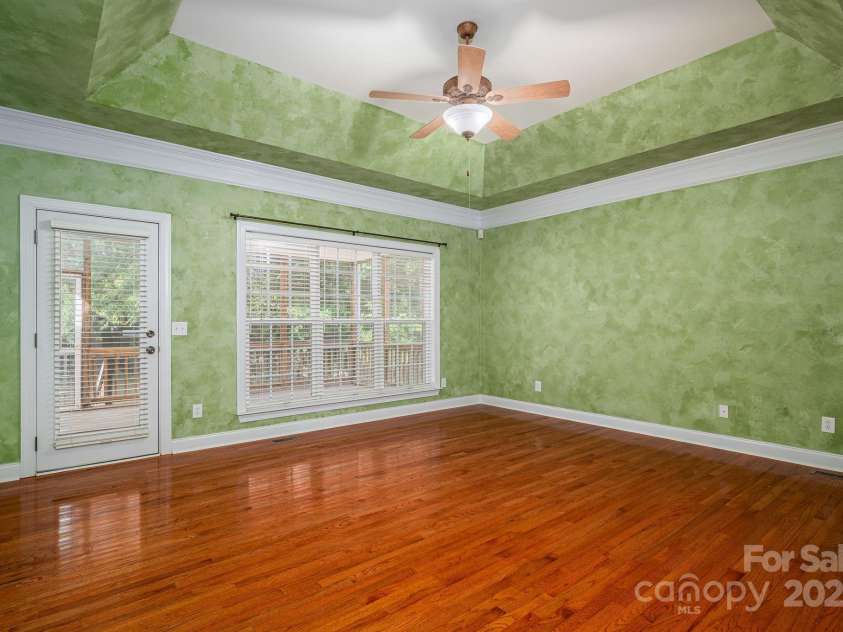 557 Keystone Court, Concord, NC 28027.  MLS# CAR4302108, YatesRealty ID 2377. First floor primary