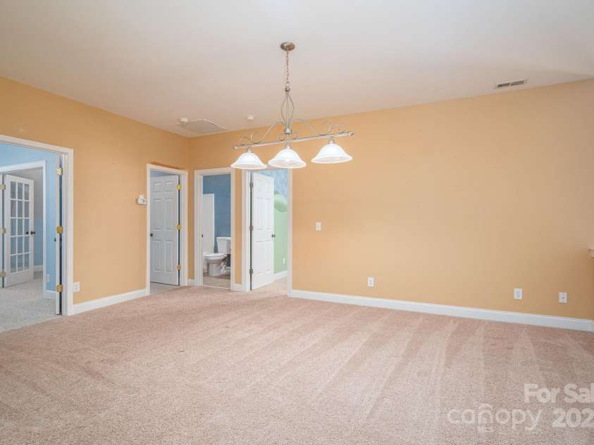 557 Keystone Court, Concord, NC 28027.  MLS# CAR4302108, YatesRealty ID 2377. Upstairs loft