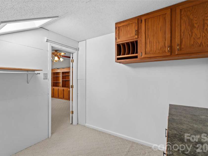 413 Windsor Lane, Statesville, NC 28677.  MLS# CAR4358815, YatesRealty ID 23770. 
