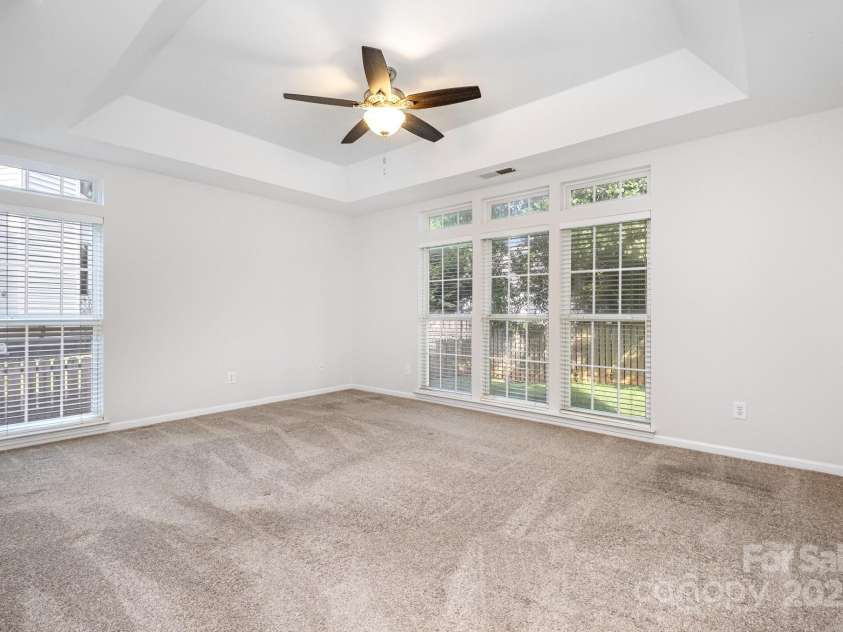 19509 Trintella Lane, Cornelius, NC 28031.  MLS# CAR4271357, YatesRealty ID 23771. Large Primary on Main