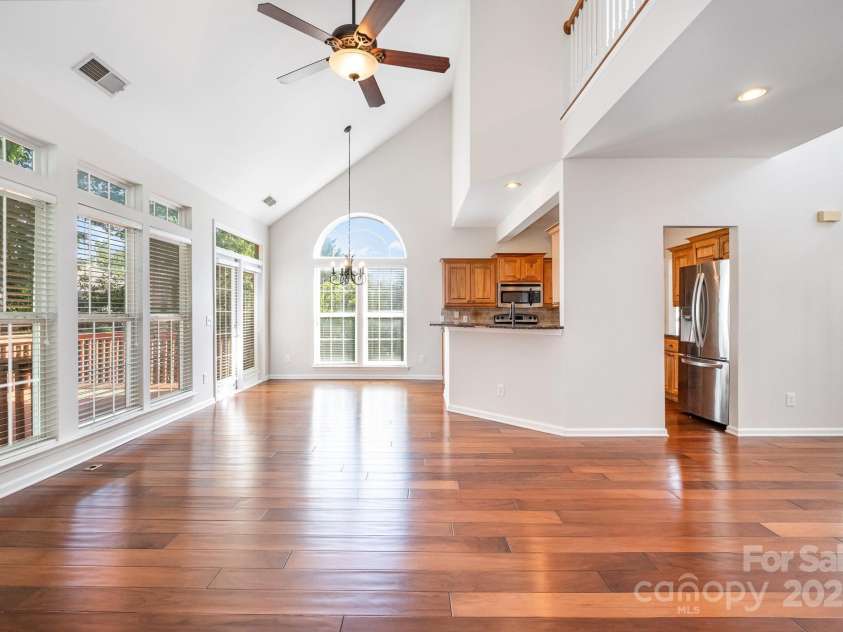 19509 Trintella Lane, Cornelius, NC 28031.  MLS# CAR4271357, YatesRealty ID 23771. Two-story family room