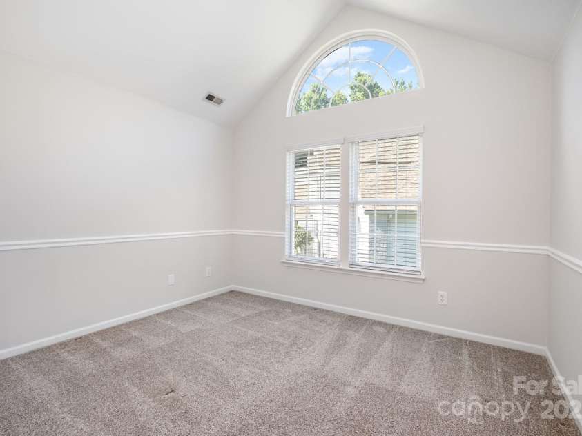 19509 Trintella Lane, Cornelius, NC 28031.  MLS# CAR4271357, YatesRealty ID 23771. Upper Floor Bedroom/Bonus # 4