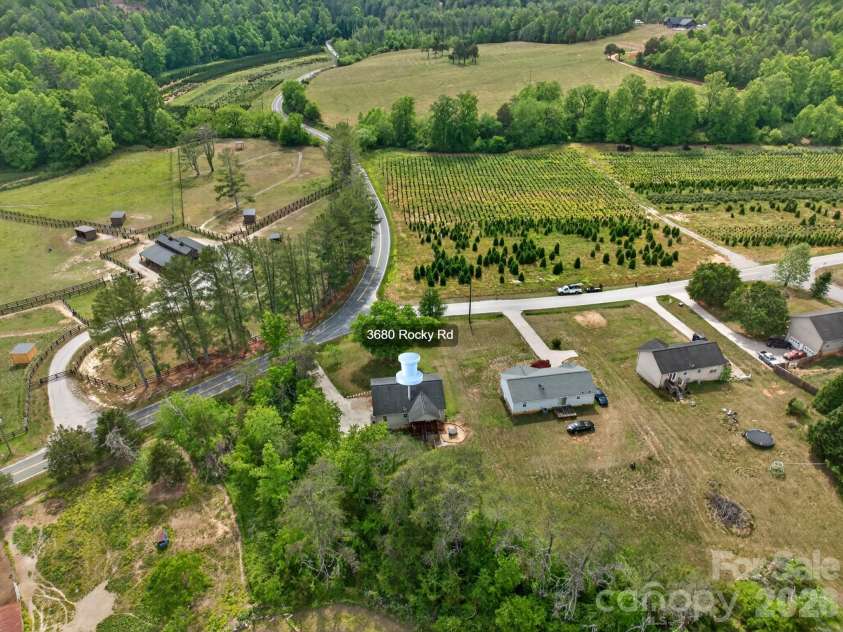 3680 Rocky Road, Lenoir, NC 28645.  MLS# CAR4378978, YatesRealty ID 23771. 