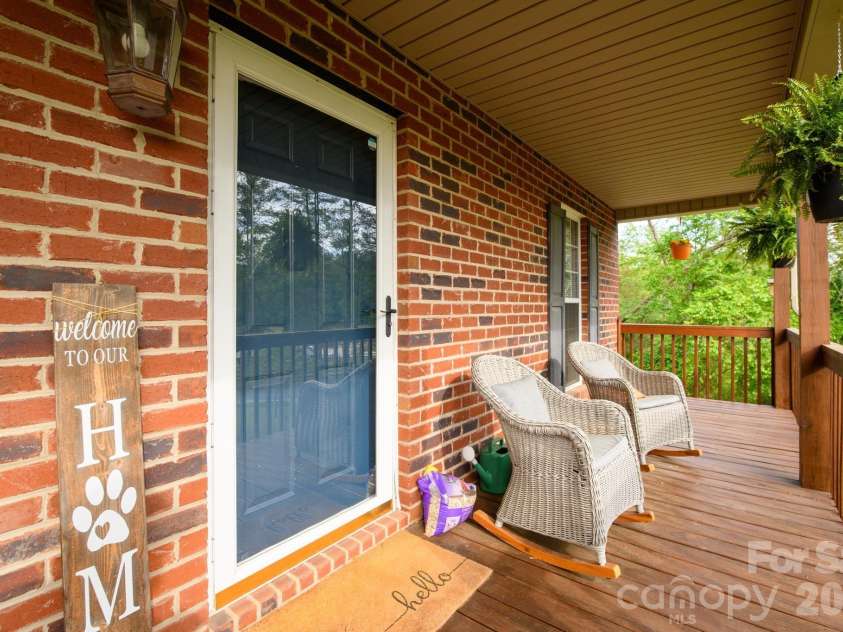 3680 Rocky Road, Lenoir, NC 28645.  MLS# CAR4378978, YatesRealty ID 23771. 