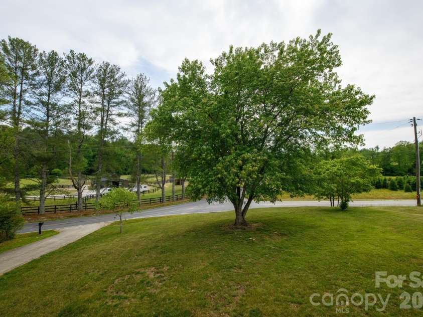 3680 Rocky Road, Lenoir, NC 28645.  MLS# CAR4378978, YatesRealty ID 23771. 