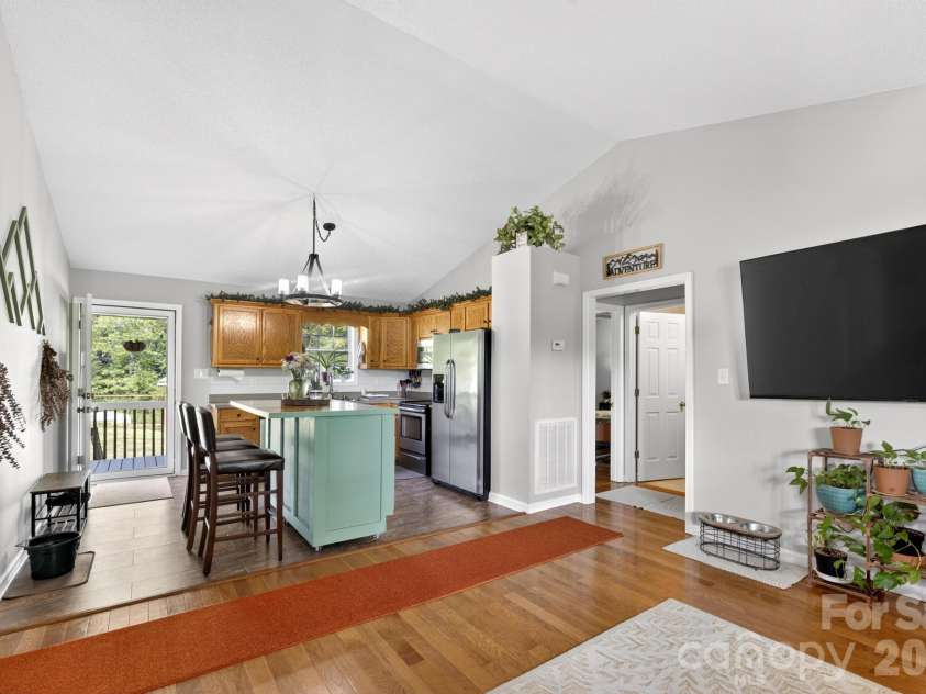 3680 Rocky Road, Lenoir, NC 28645.  MLS# CAR4378978, YatesRealty ID 23771. 