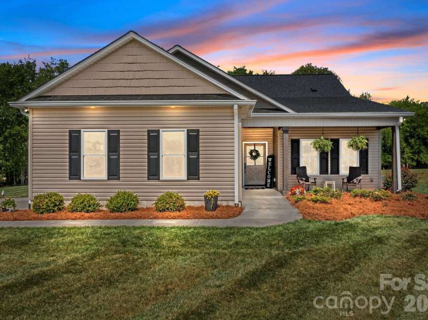 147 Haystack Lane, Olin, NC 28660.  MLS# CAR4375441, YatesRealty ID 23772. 147 Haystack Lane