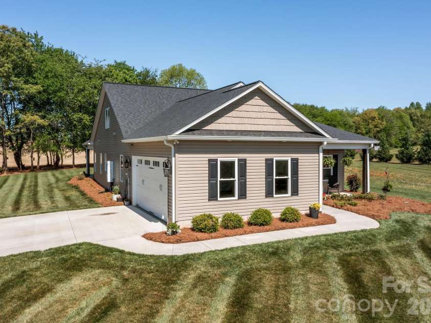 147 Haystack Lane, Olin, NC 28660.  MLS# CAR4375441, YatesRealty ID 23772. Big sky!
