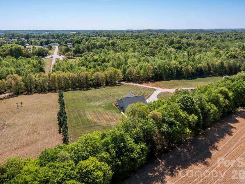 147 Haystack Lane, Olin, NC 28660.  MLS# CAR4375441, YatesRealty ID 23772. Country living