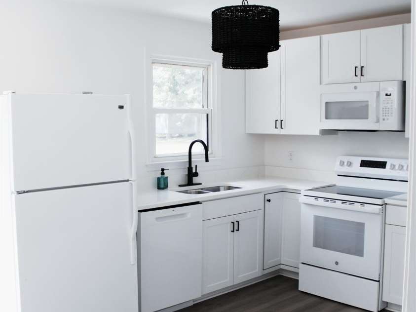 412 Taylor Street, Landis, NC 28088.  MLS# CAR4274824, YatesRealty ID 23772. 