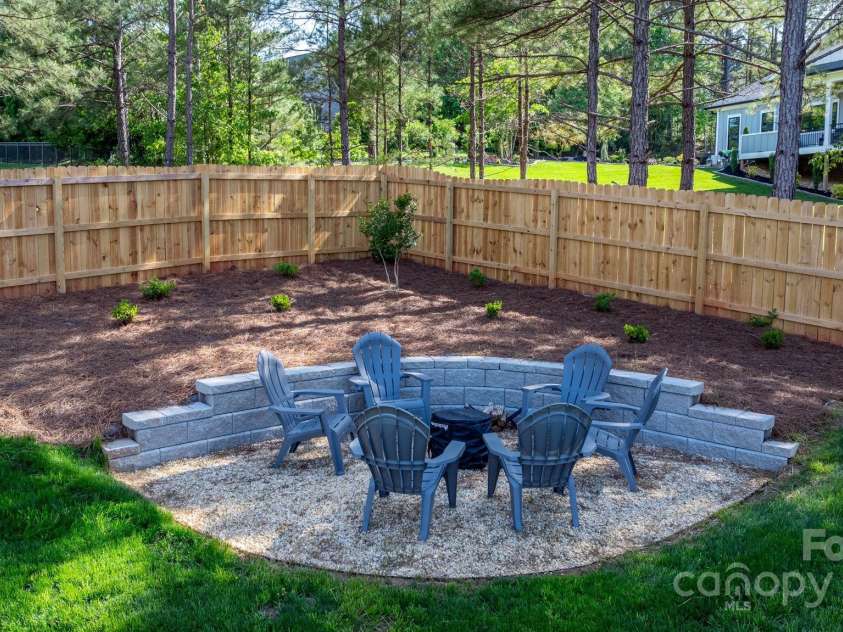 167 Gunpowder View Circle, Granite Falls, NC 28630.  MLS# CAR4253141, YatesRealty ID 23773. 
