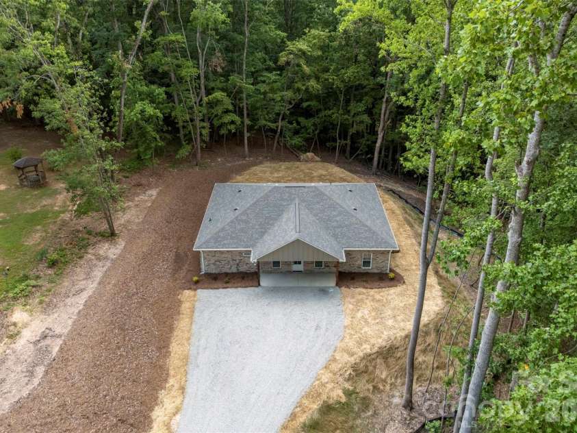 2319 Tanglewood Drive, Albemarle, NC 28001.  MLS# CAR4359539, YatesRealty ID 23773. 