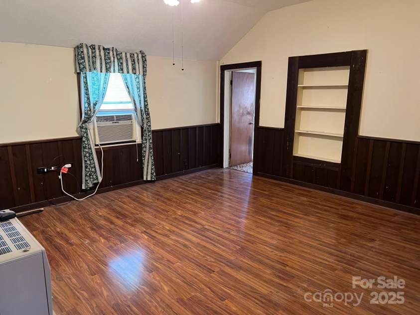 104 Franklin Street, Clover, SC 29710.  MLS# CAR4277310, YatesRealty ID 23774. 