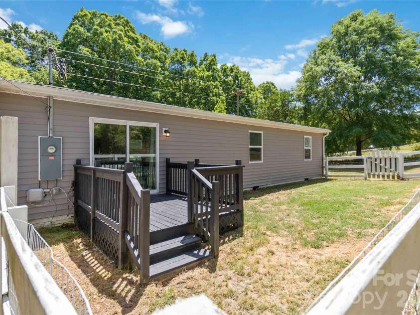 20075 Coley Store Road, Locust, NC 28097.  MLS# CAR4375651, YatesRealty ID 23774. 