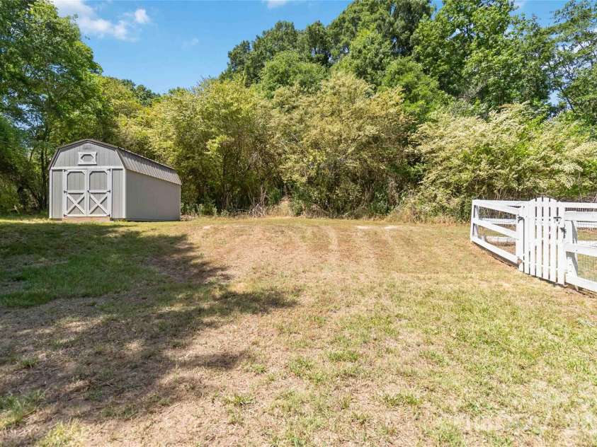 20075 Coley Store Road, Locust, NC 28097.  MLS# CAR4375651, YatesRealty ID 23774. 