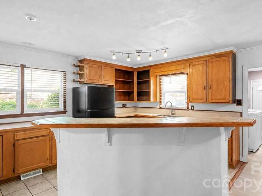 1201 Memory Lane, Monroe, NC 28112.  MLS# CAR4420714, YatesRealty ID 23775. 