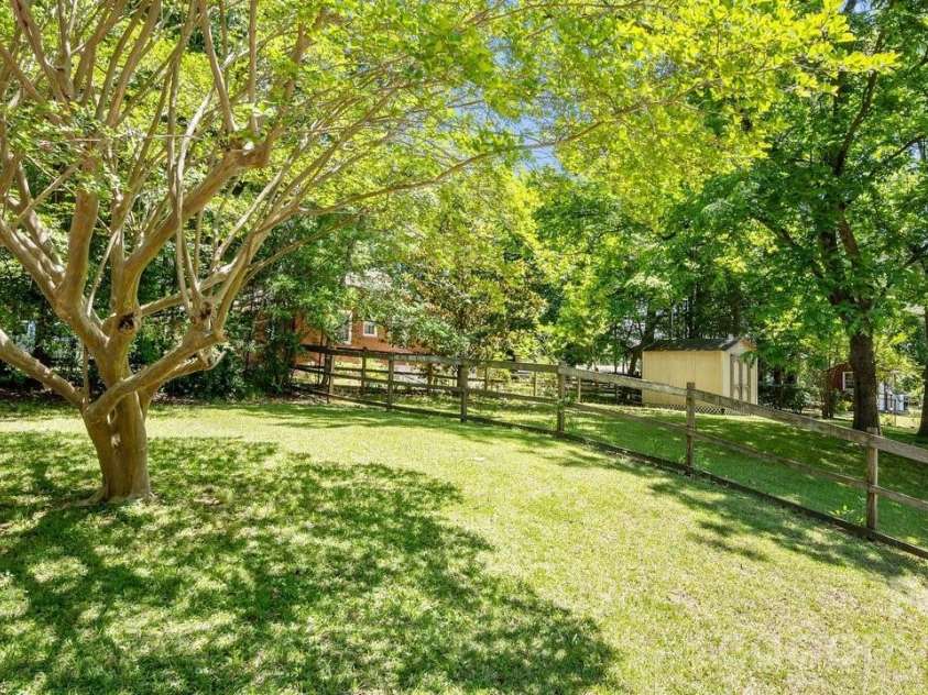 1201 Memory Lane, Monroe, NC 28112.  MLS# CAR4420714, YatesRealty ID 23775. 