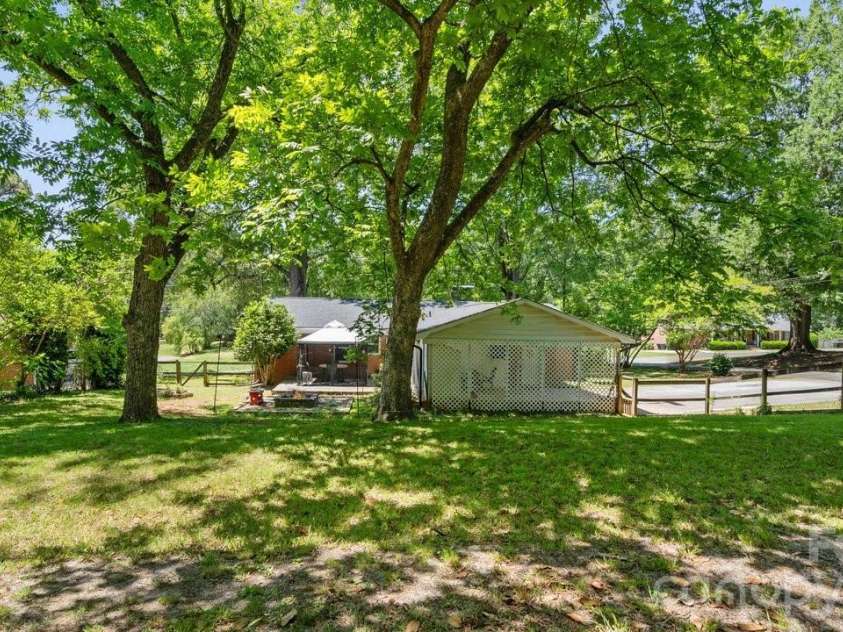 1201 Memory Lane, Monroe, NC 28112.  MLS# CAR4420714, YatesRealty ID 23775. Fenced back yard