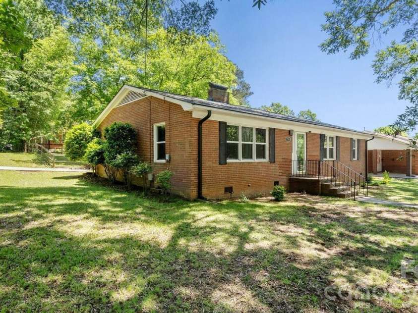1201 Memory Lane, Monroe, NC 28112.  MLS# CAR4420714, YatesRealty ID 23775. Large, corner lot