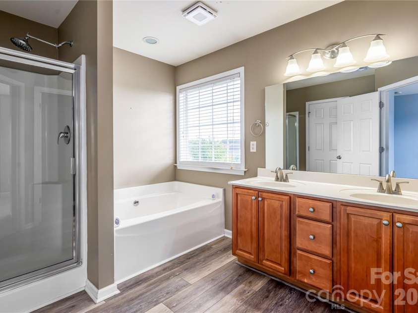 163 Yadkin Road, Fletcher, NC 28732.  MLS# CAR4301001, YatesRealty ID 23776. 