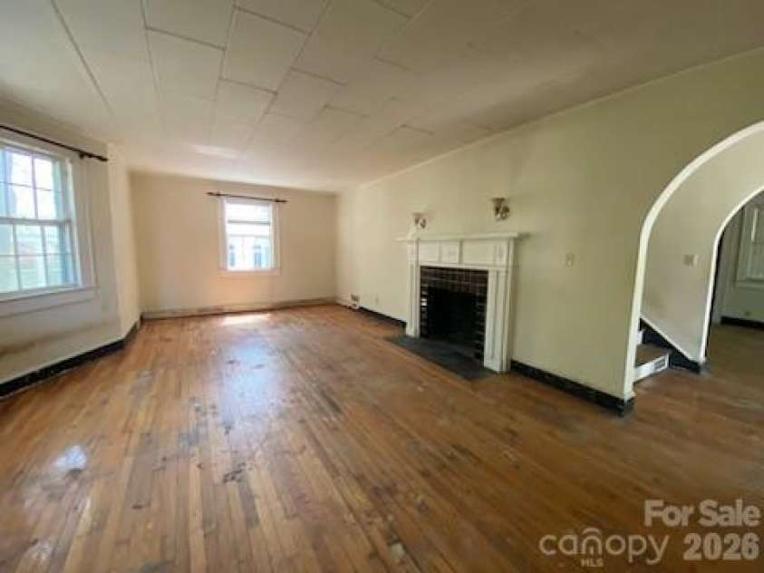 413 Rice Street, Hamlet, NC 28345.  MLS# CAR4382214, YatesRealty ID 23777. 