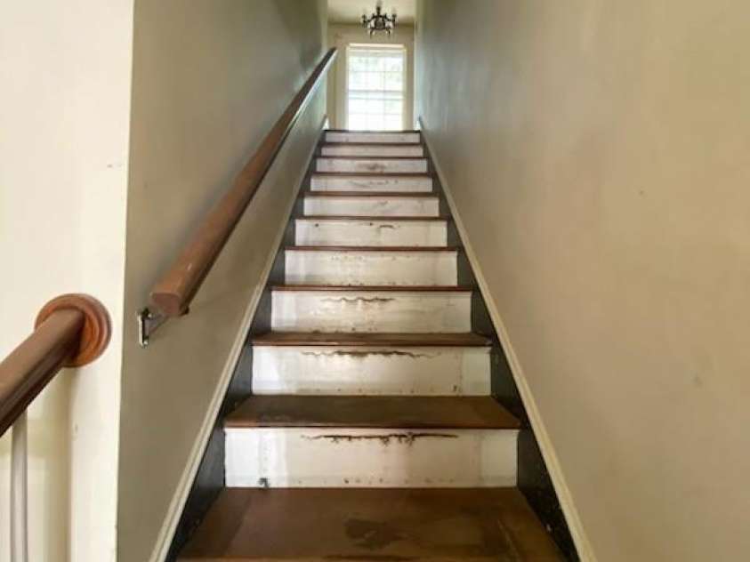 413 Rice Street, Hamlet, NC 28345.  MLS# CAR4382214, YatesRealty ID 23777. 