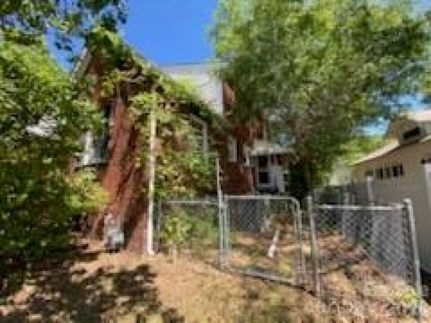 413 Rice Street, Hamlet, NC 28345.  MLS# CAR4382214, YatesRealty ID 23777. 