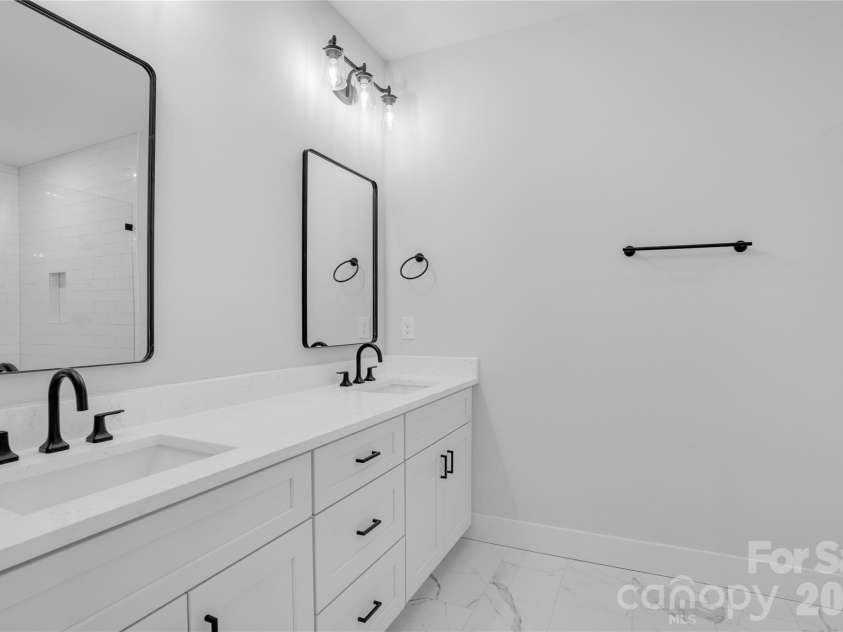 3425 Mission Trail, Lincolnton, NC 28092.  MLS# CAR4382062, YatesRealty ID 23778. 