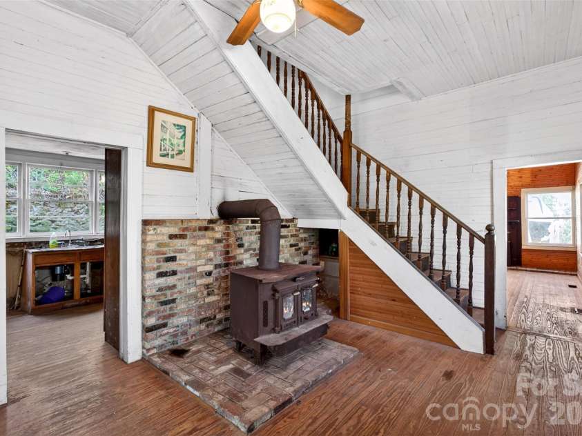 105 Poplar Street, Saluda, NC 28773.  MLS# CAR4337766, YatesRealty ID 23779. 