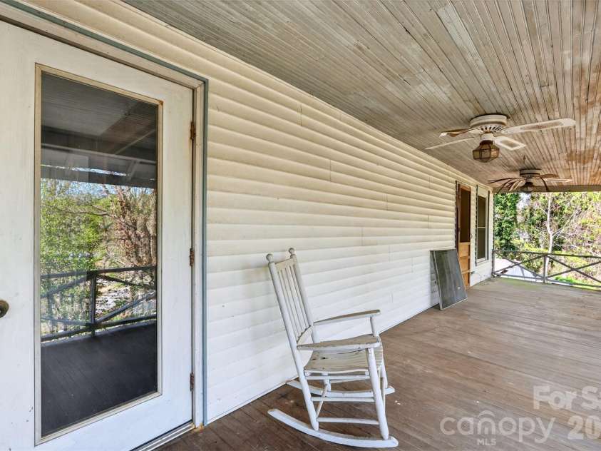 105 Poplar Street, Saluda, NC 28773.  MLS# CAR4337766, YatesRealty ID 23779. 