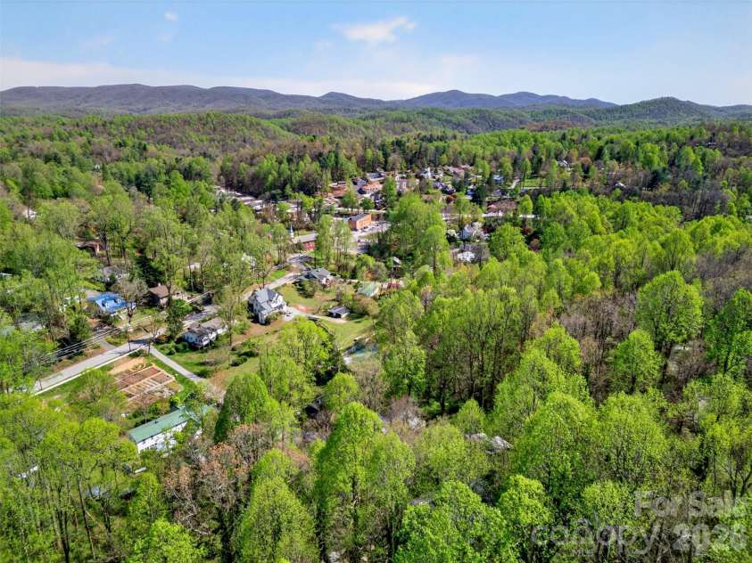105 Poplar Street, Saluda, NC 28773.  MLS# CAR4337766, YatesRealty ID 23779. 