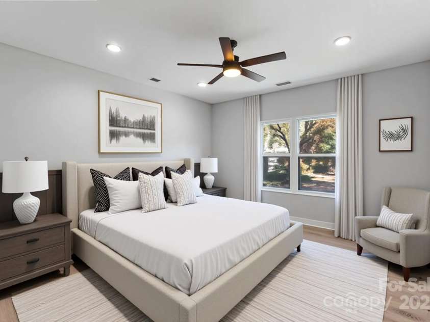 908 30th Avenue Drive, Hickory, NC 28601.  MLS# CAR4319607, YatesRealty ID 23779. Bed 2