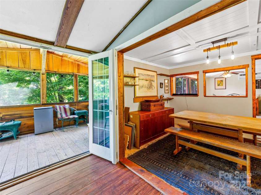 124 Cozy Cove Lane, Saluda, NC 28773.  MLS# CAR4274827, YatesRealty ID 23780. 