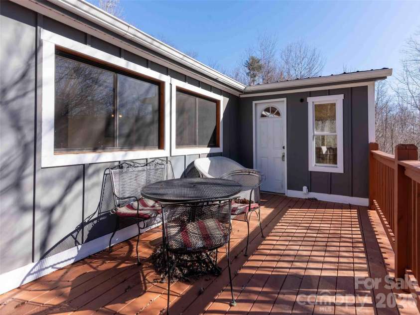 124 Cozy Cove Lane, Saluda, NC 28773.  MLS# CAR4338462, YatesRealty ID 23780. 