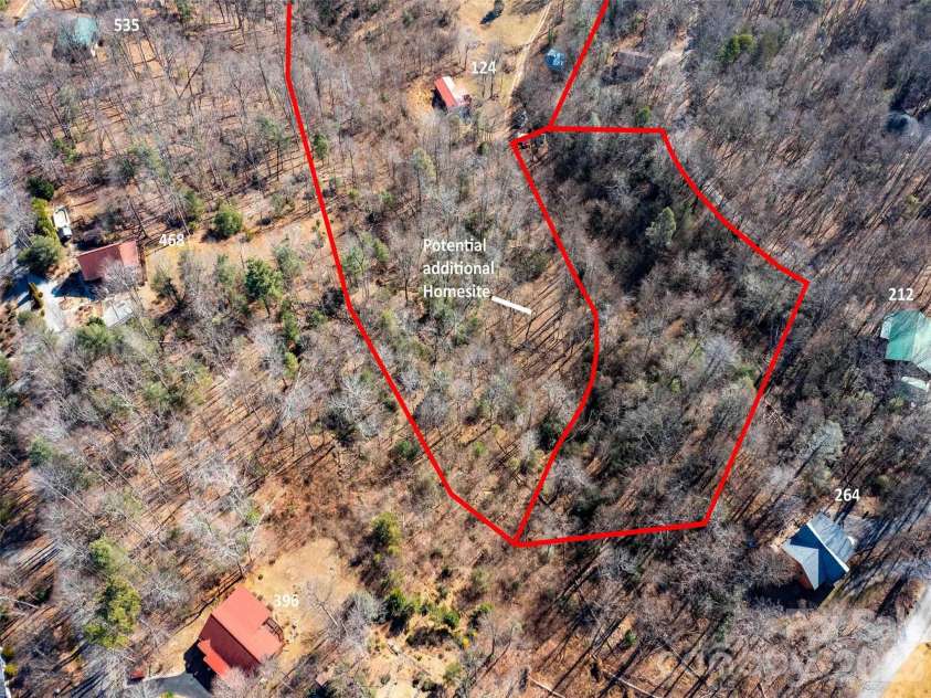 124 Cozy Cove Lane, Saluda, NC 28773.  MLS# CAR4338462, YatesRealty ID 23780. 