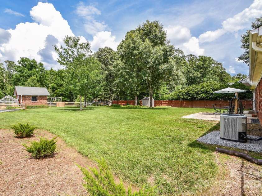 4320 Atkinson Way, Monroe, NC 28110.  MLS# CAR4269221, YatesRealty ID 23781. 