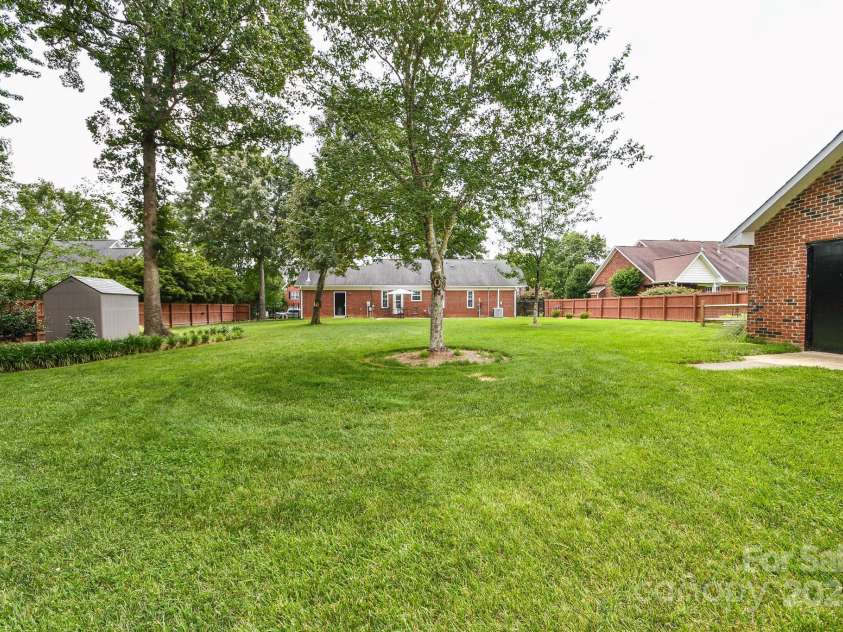 4320 Atkinson Way, Monroe, NC 28110.  MLS# CAR4269221, YatesRealty ID 23781. 