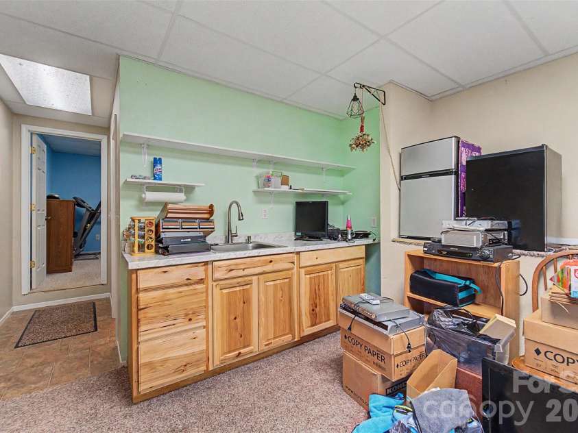 201 Windcrest Ridge, Sylva, NC 28779.  MLS# CAR4367341, YatesRealty ID 23782. 