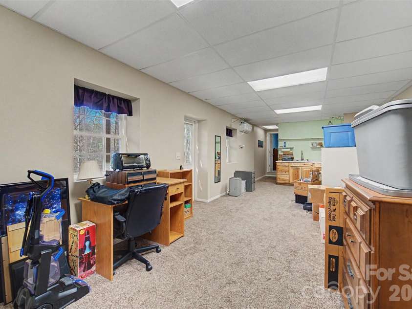201 Windcrest Ridge, Sylva, NC 28779.  MLS# CAR4367341, YatesRealty ID 23782. 