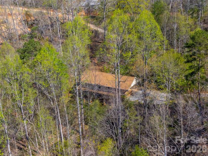 201 Windcrest Ridge, Sylva, NC 28779.  MLS# CAR4367341, YatesRealty ID 23782. 