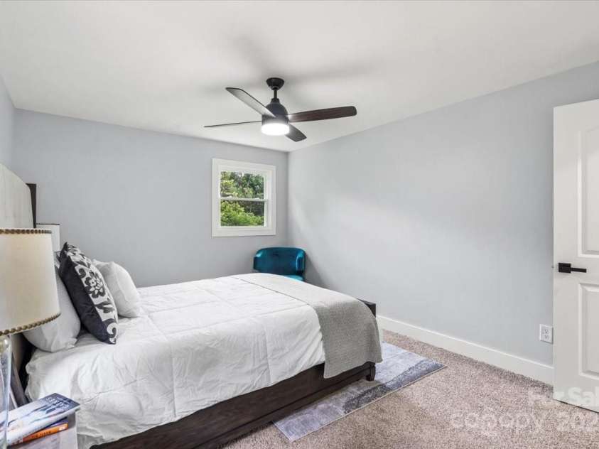 10514 Harbor Drive, Charlotte, NC 28214.  MLS# CAR4270784, YatesRealty ID 23783. 