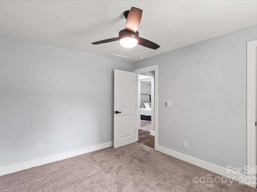 10514 Harbor Drive, Charlotte, NC 28214.  MLS# CAR4270784, YatesRealty ID 23783. 