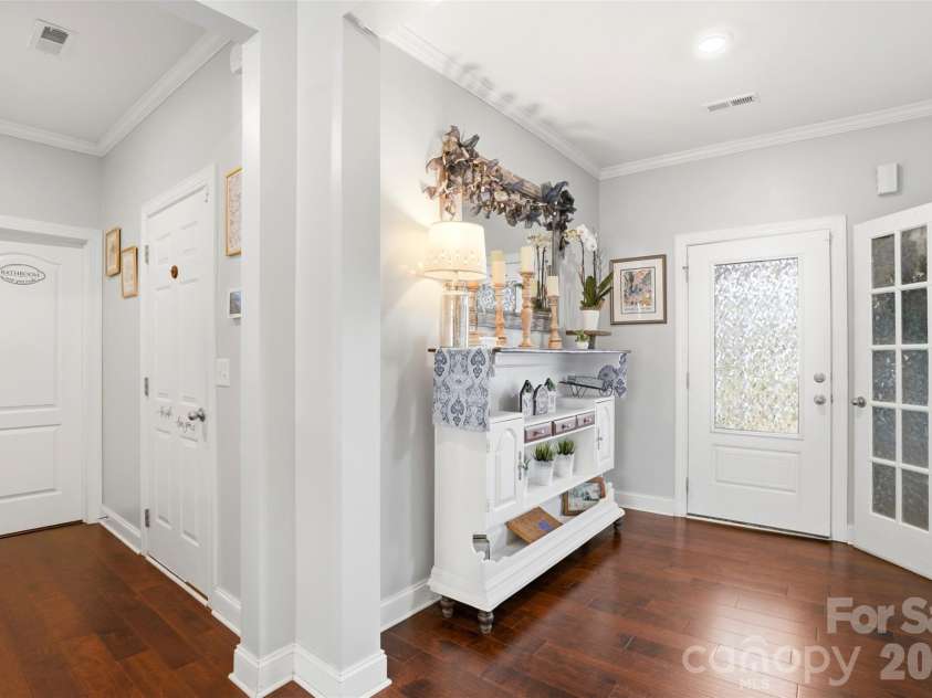 4224 Allenby Place, Monroe, NC 28110.  MLS# CAR4380450, YatesRealty ID 23783. Entryway