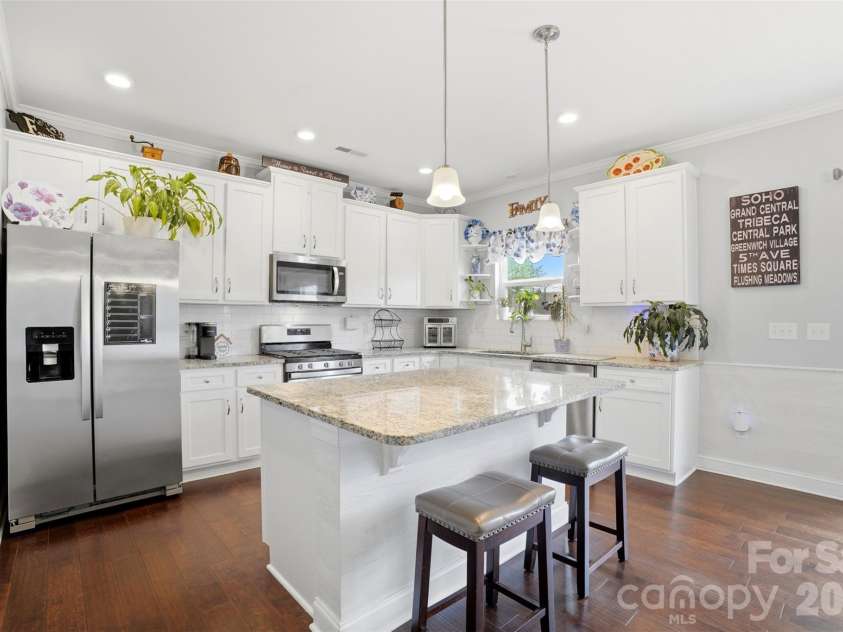 4224 Allenby Place, Monroe, NC 28110.  MLS# CAR4380450, YatesRealty ID 23783. Kitchen