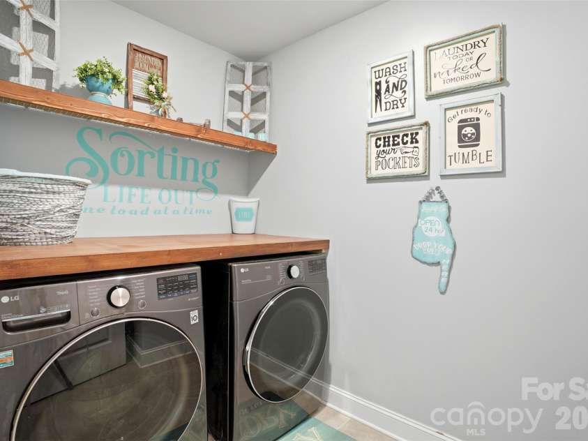 4224 Allenby Place, Monroe, NC 28110.  MLS# CAR4380450, YatesRealty ID 23783. Laundry Room