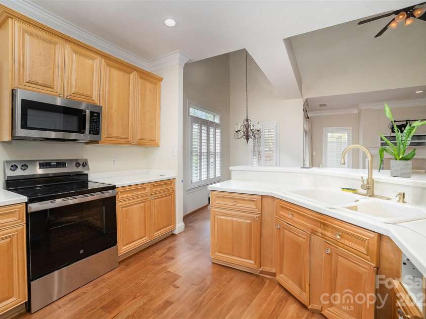 20015 Cove Road, Cornelius, NC 28031.  MLS# CAR4243851, YatesRealty ID 23784. 