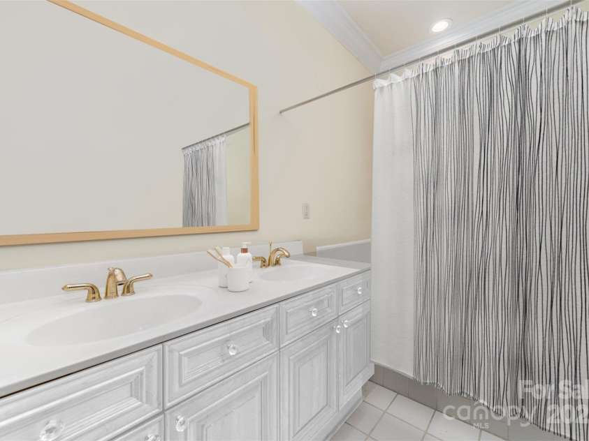 20015 Cove Road, Cornelius, NC 28031.  MLS# CAR4243851, YatesRealty ID 23784. 