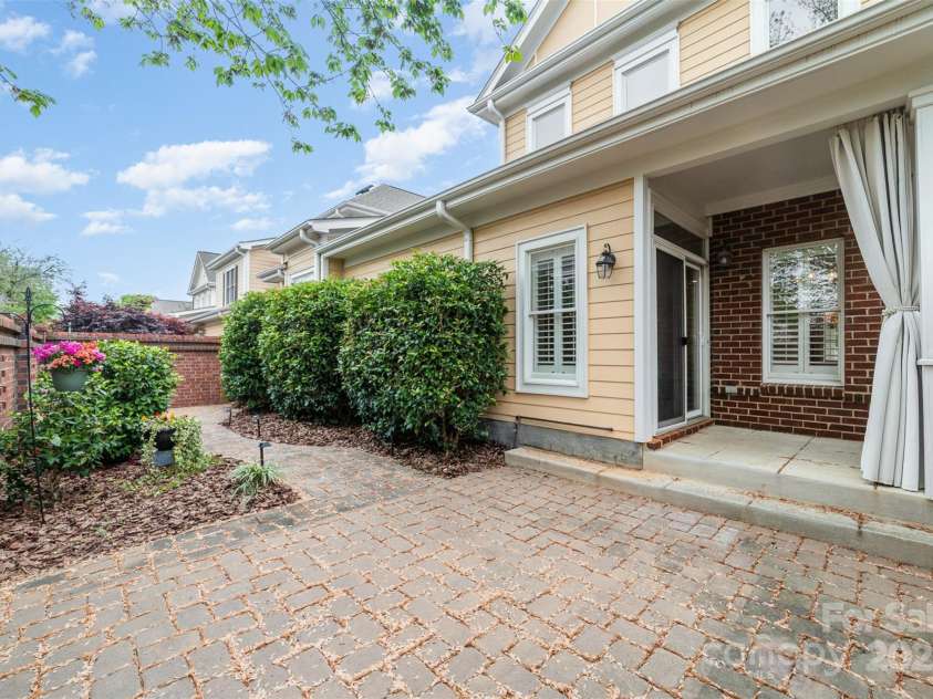 20015 Cove Road, Cornelius, NC 28031.  MLS# CAR4243851, YatesRealty ID 23784. 